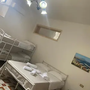 Casa Nonna Rusell Nápoles